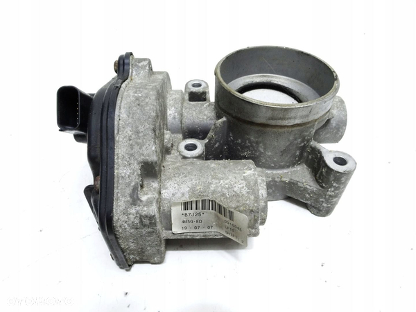 VOLVO FORD MONDEO MK4, FOCUS MK2, C-MAX MK1 1.8 2.0 16V - PRZEPUSTNICA