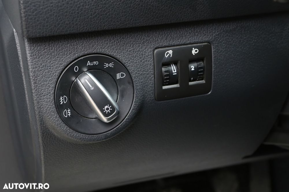 Volkswagen Caddy Maxi 2.0 TDI Comfortline - 27