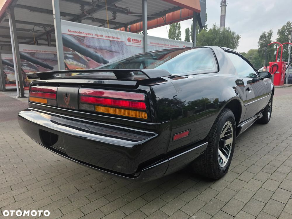 Pontiac Firebird - 5