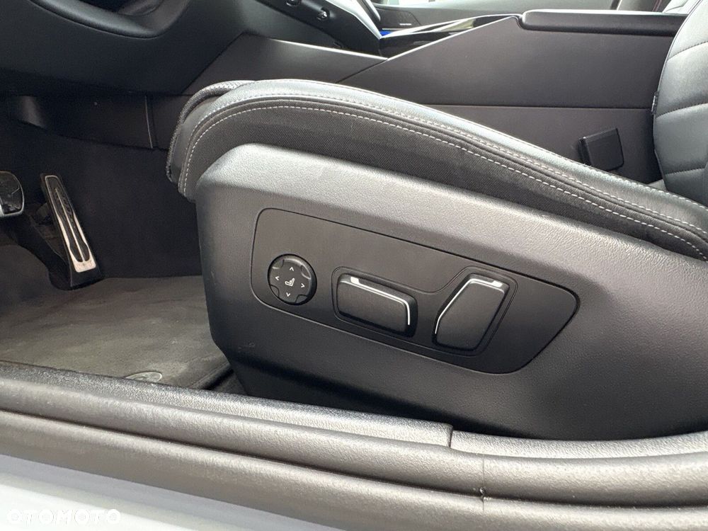 BMW Seria 5 - 29