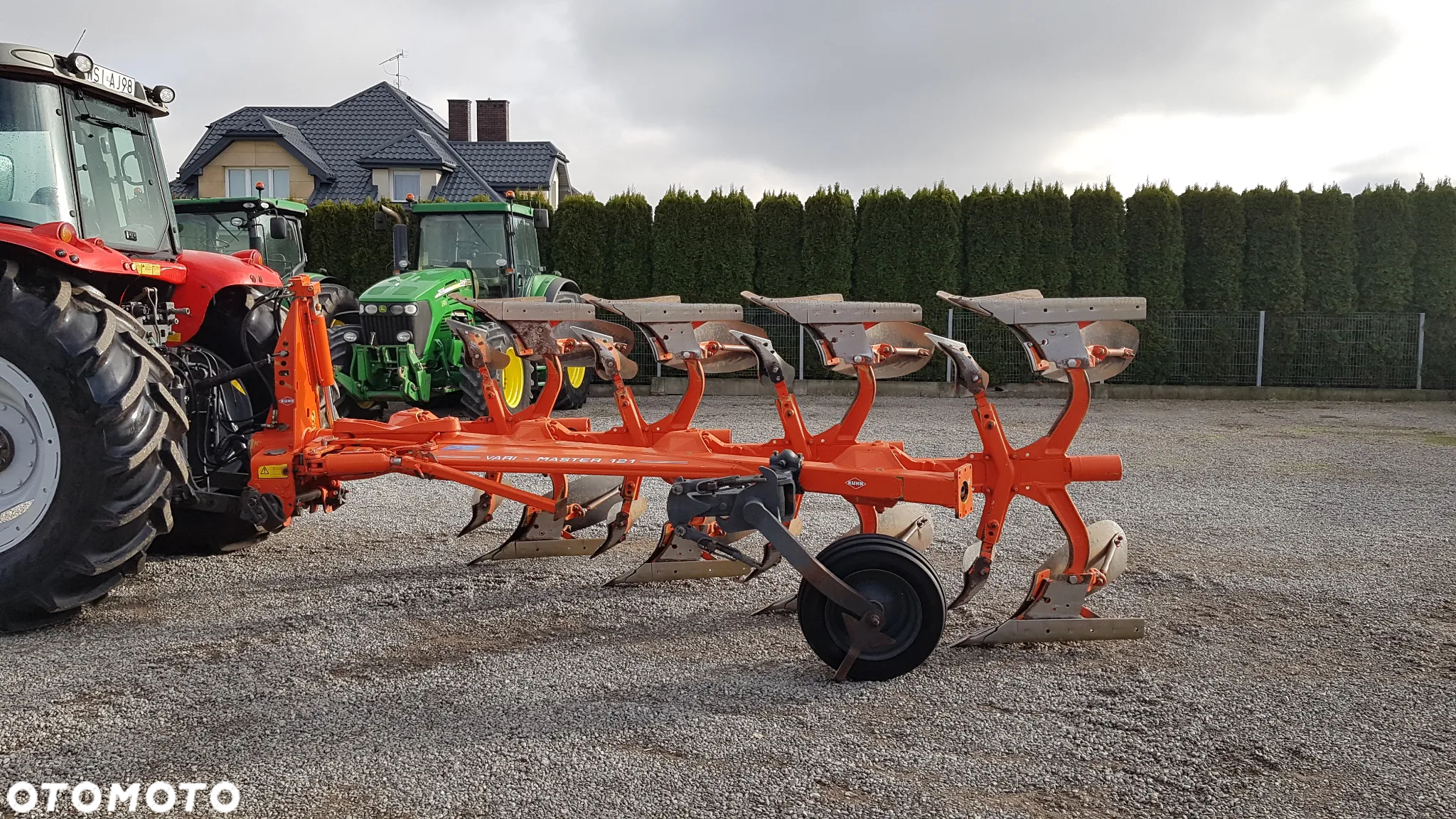 Kuhn VariMaster 121 4 skibowy Non STOP - 4