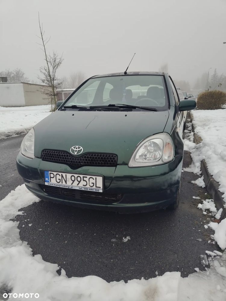 Toyota Yaris 1.0 Pak1 - 2