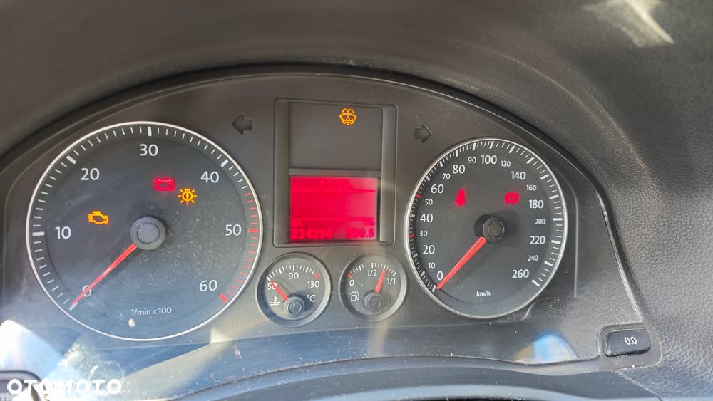 Volkswagen Jetta - 9