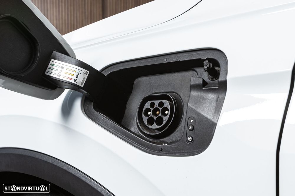 VW Tiguan 1.4 TSI eHybrid Life DSG - 11