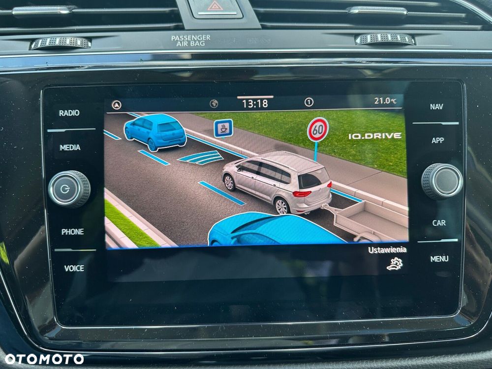 Volkswagen Touran 1.5 TSI EVO Comfortline Plus DSG - 20