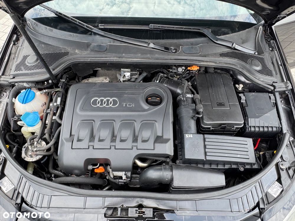 Audi A3 Sportback 2.0 TDI DPF Ambiente - 9
