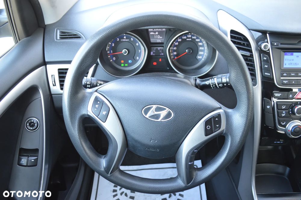 Hyundai i30 - 12