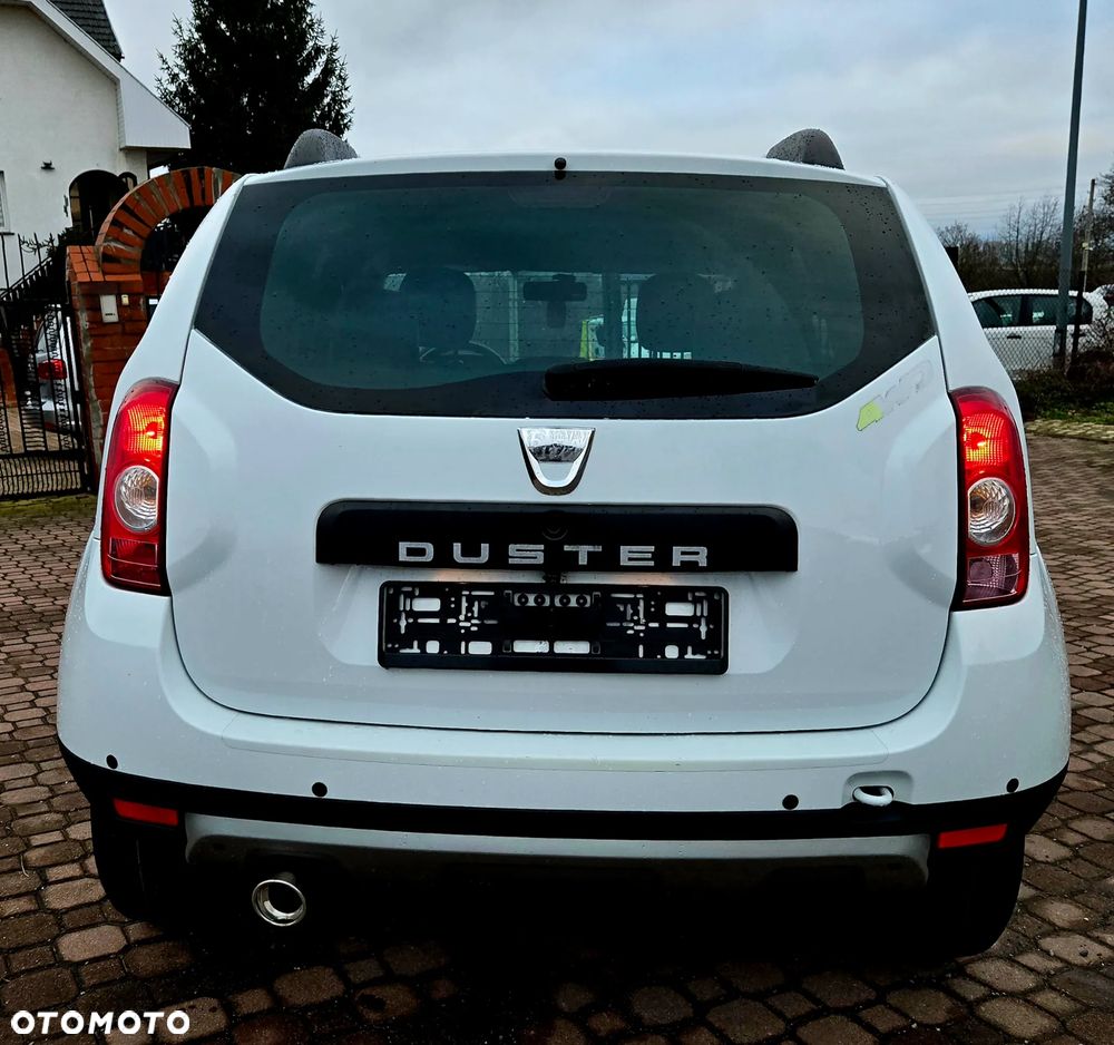 Dacia Duster 1.6 16V 4x4 Prestige - 4