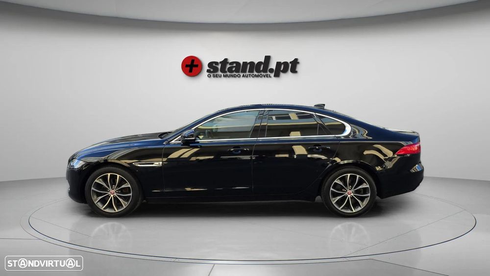 Jaguar XF 2.0 D Portfolio Aut. - 8
