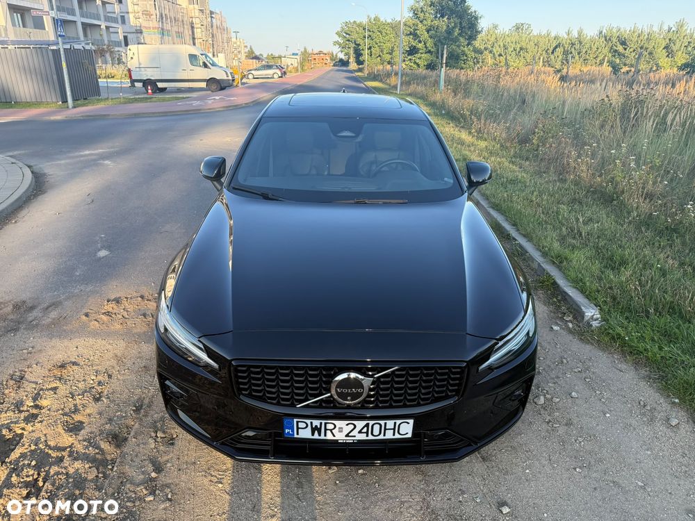 Volvo S60 B5 B AWD Ultimate Dark - 36