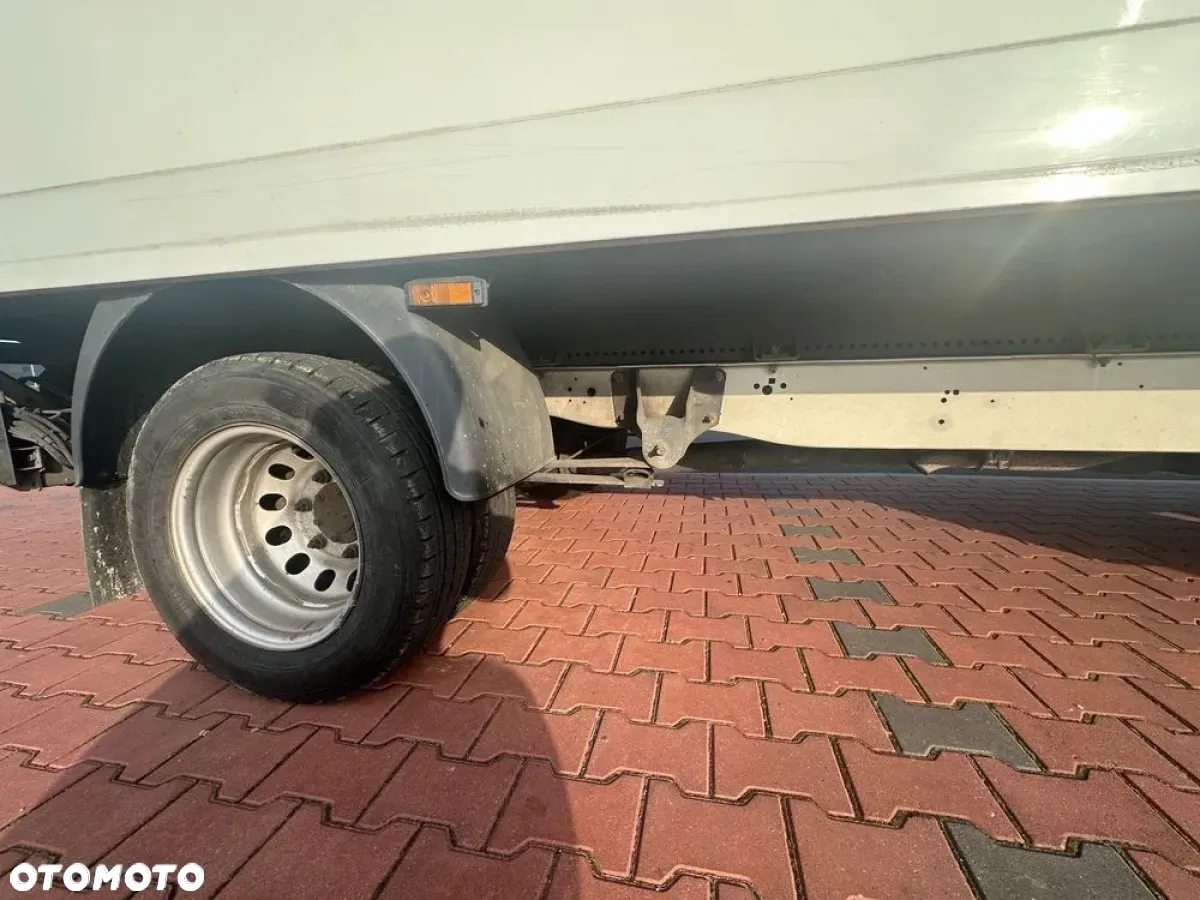 Ford Transit - 19