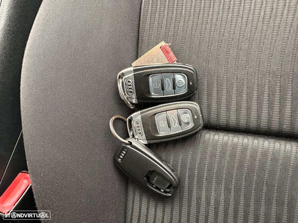 Audi A4 Avant - 25