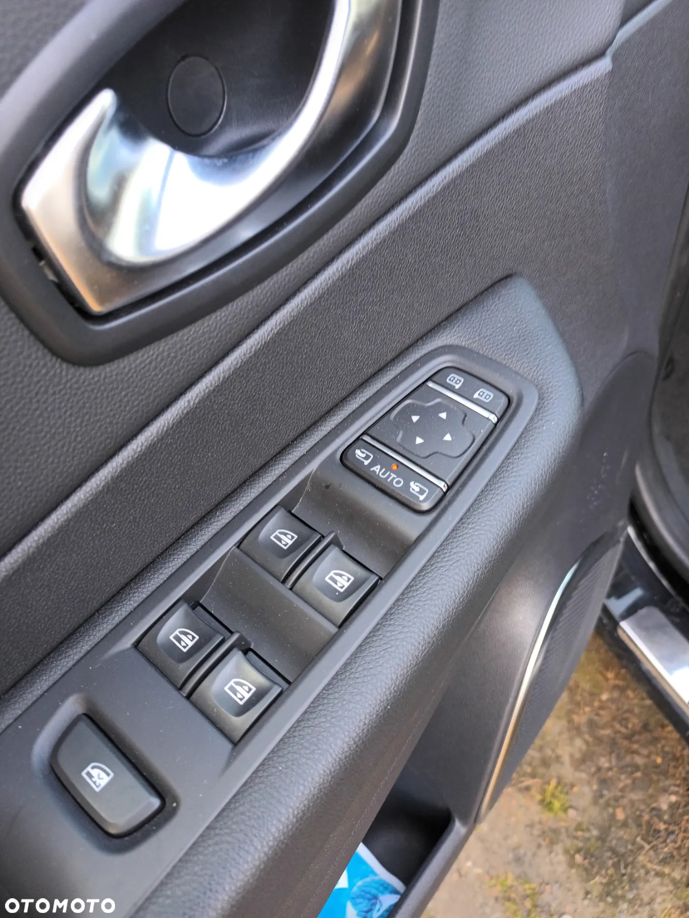 Renault Captur 1.5 dCi Energy Intens - 11
