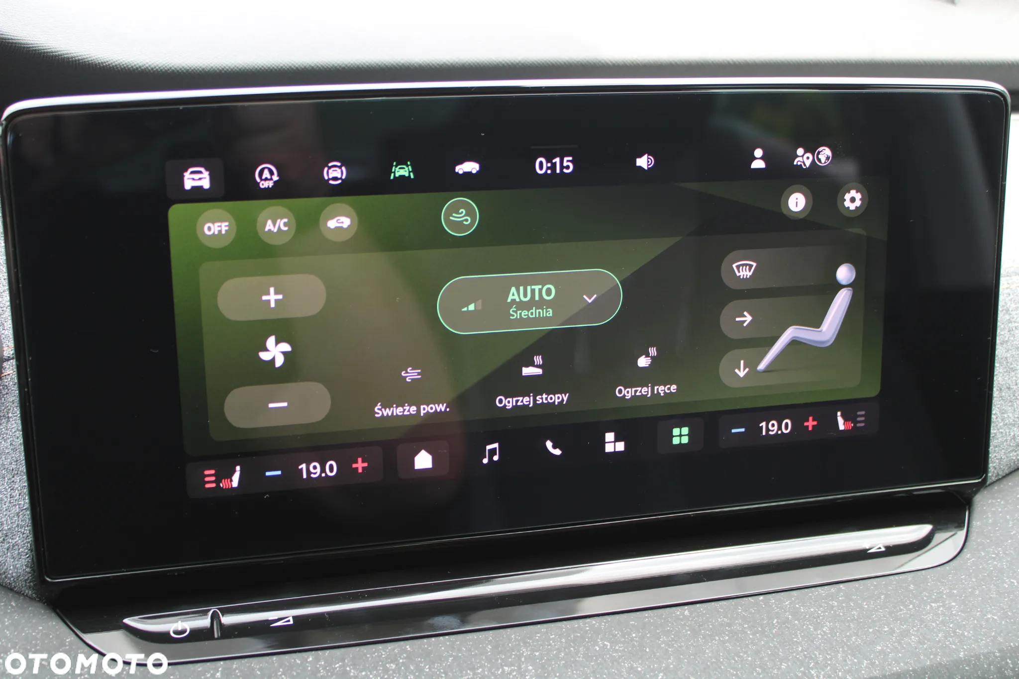 Skoda Octavia 2.0 TDI Selection DSG - 23