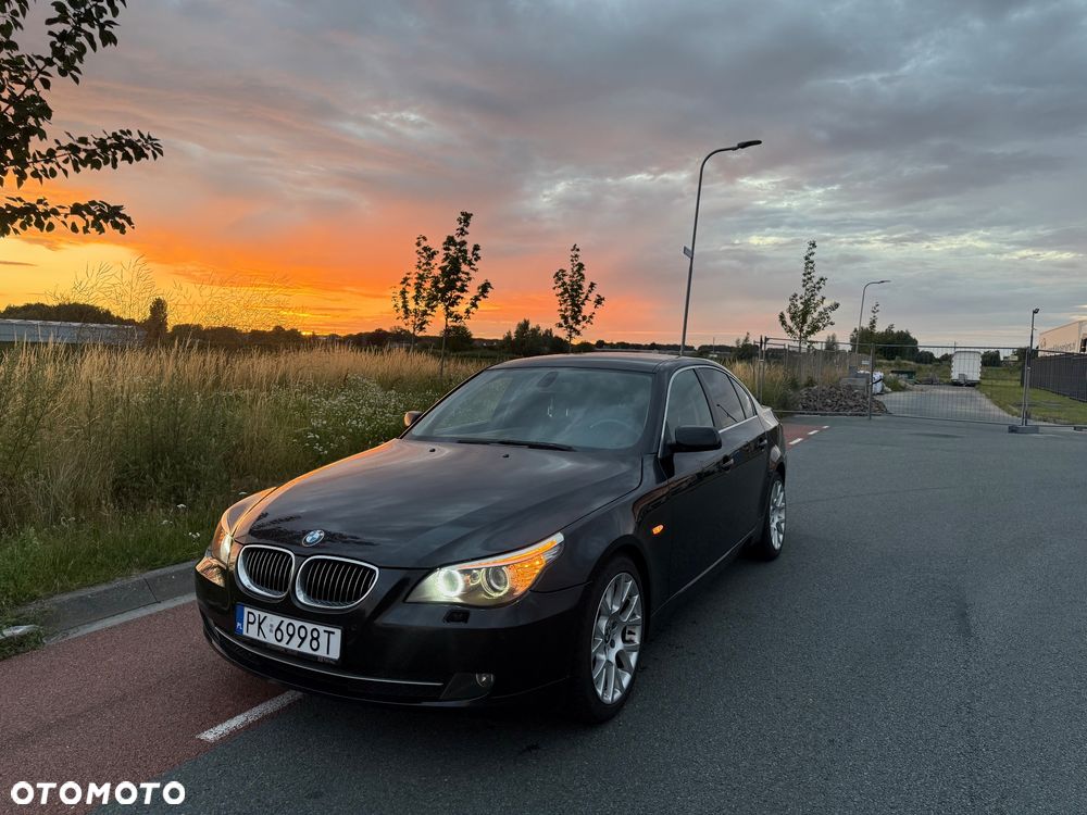 BMW Seria 5 523i - 3