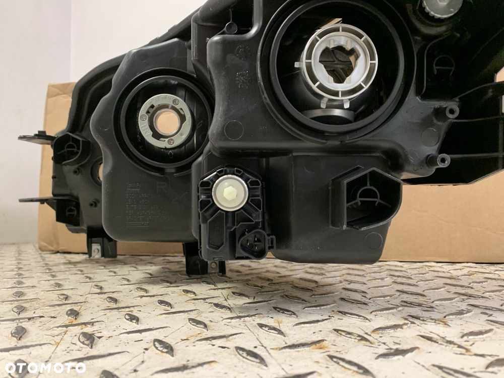 NOWA ORYGINALNA LAMPA PRAWA PRZÓD PRZEDNIA SUZUKI VITARA 3 III 15- SOCZEWKA 35120-54P00 - 10