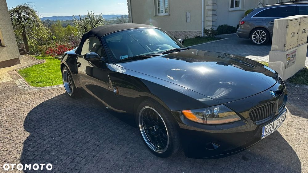 BMW Z4 2.5i - 6
