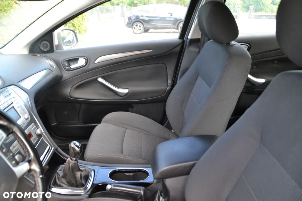 Ford Mondeo 2.0 Viva Titanium - 21