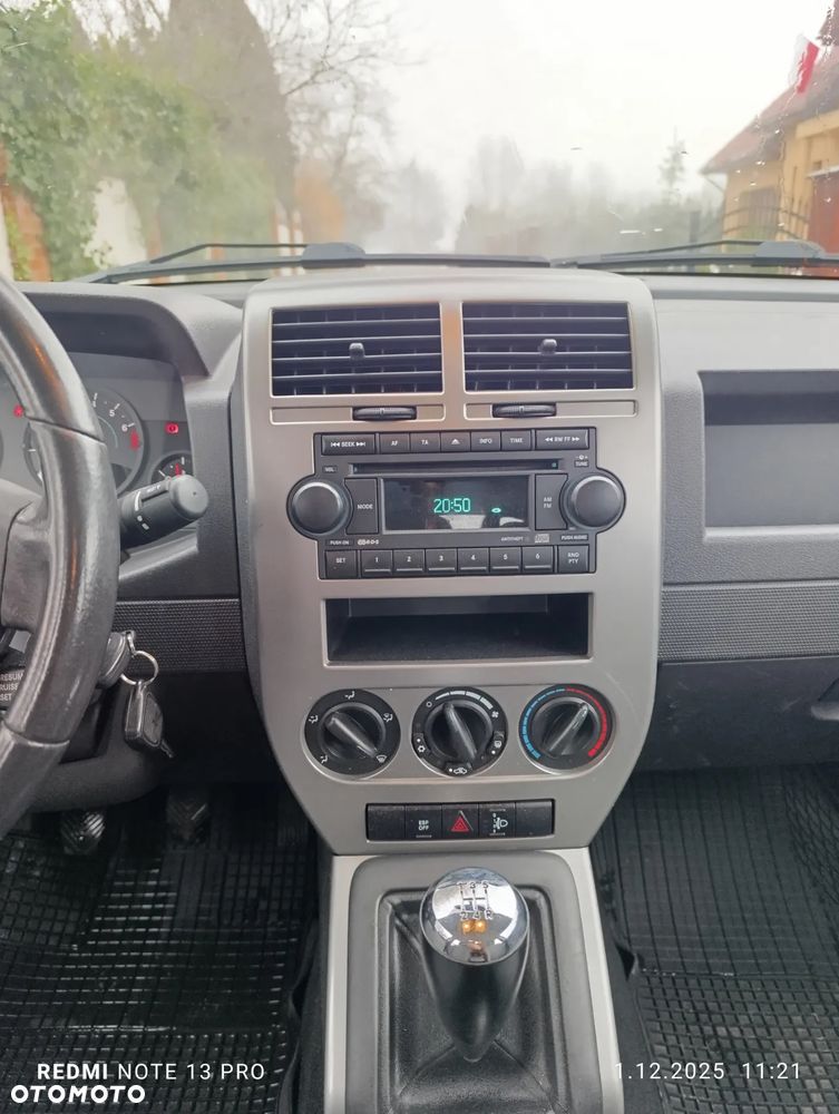 Jeep Compass 2.4I 4x4 Sport - 14