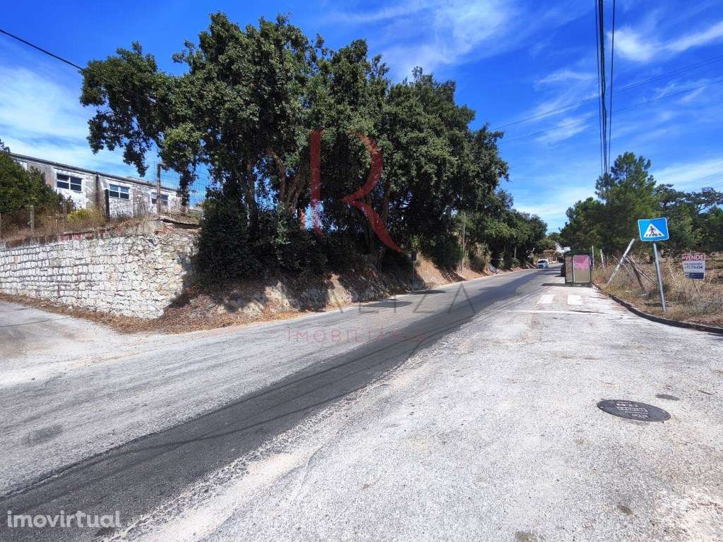 Terreno com armazém em Coina - Barreiro - Grande imagem: 4/14