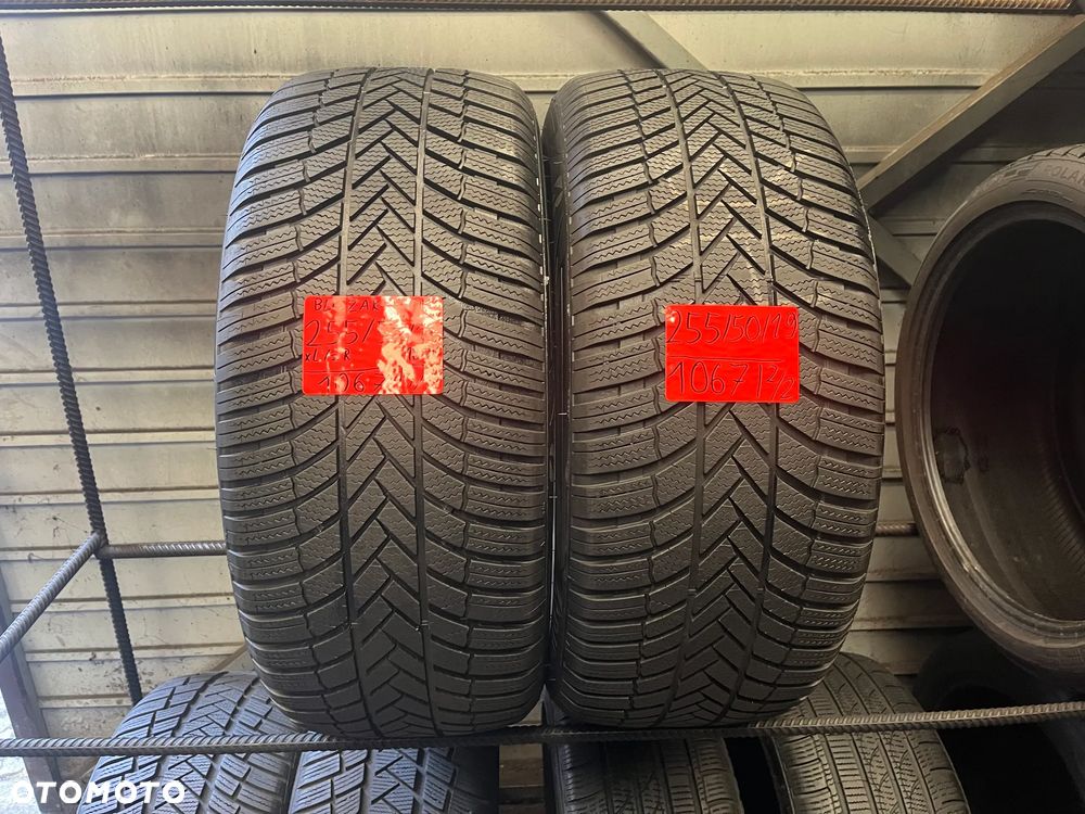 Bridgestone 255 50 19 Blizzak LM005 107 V XL 2szt. - 2