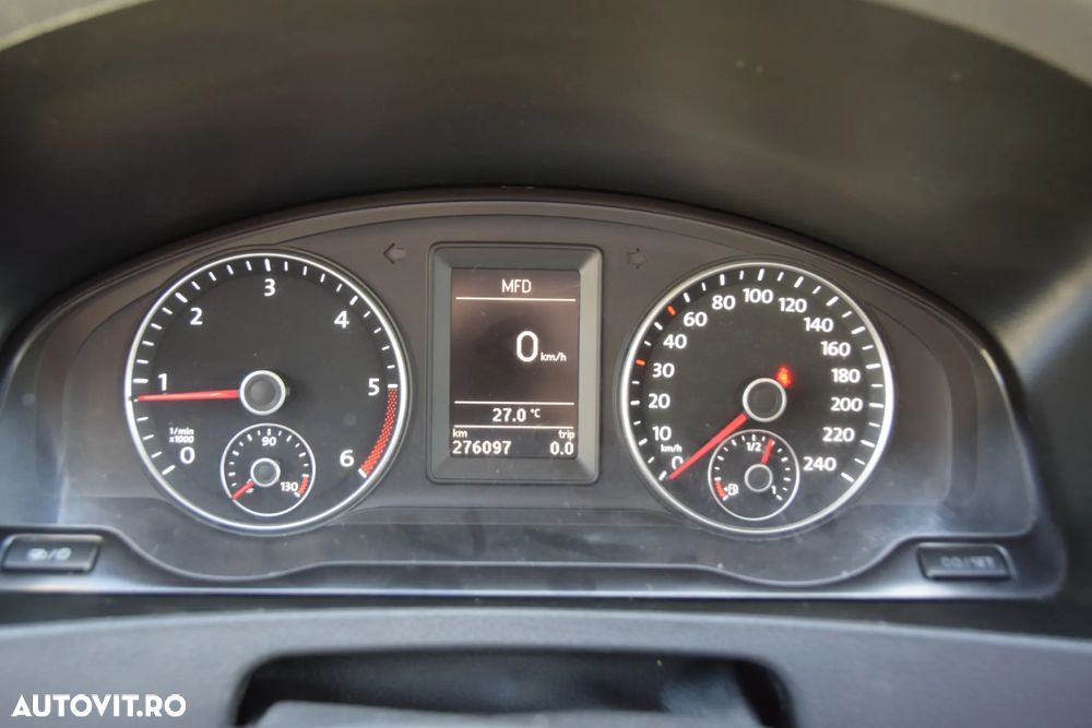 Volkswagen Caravelle - 4