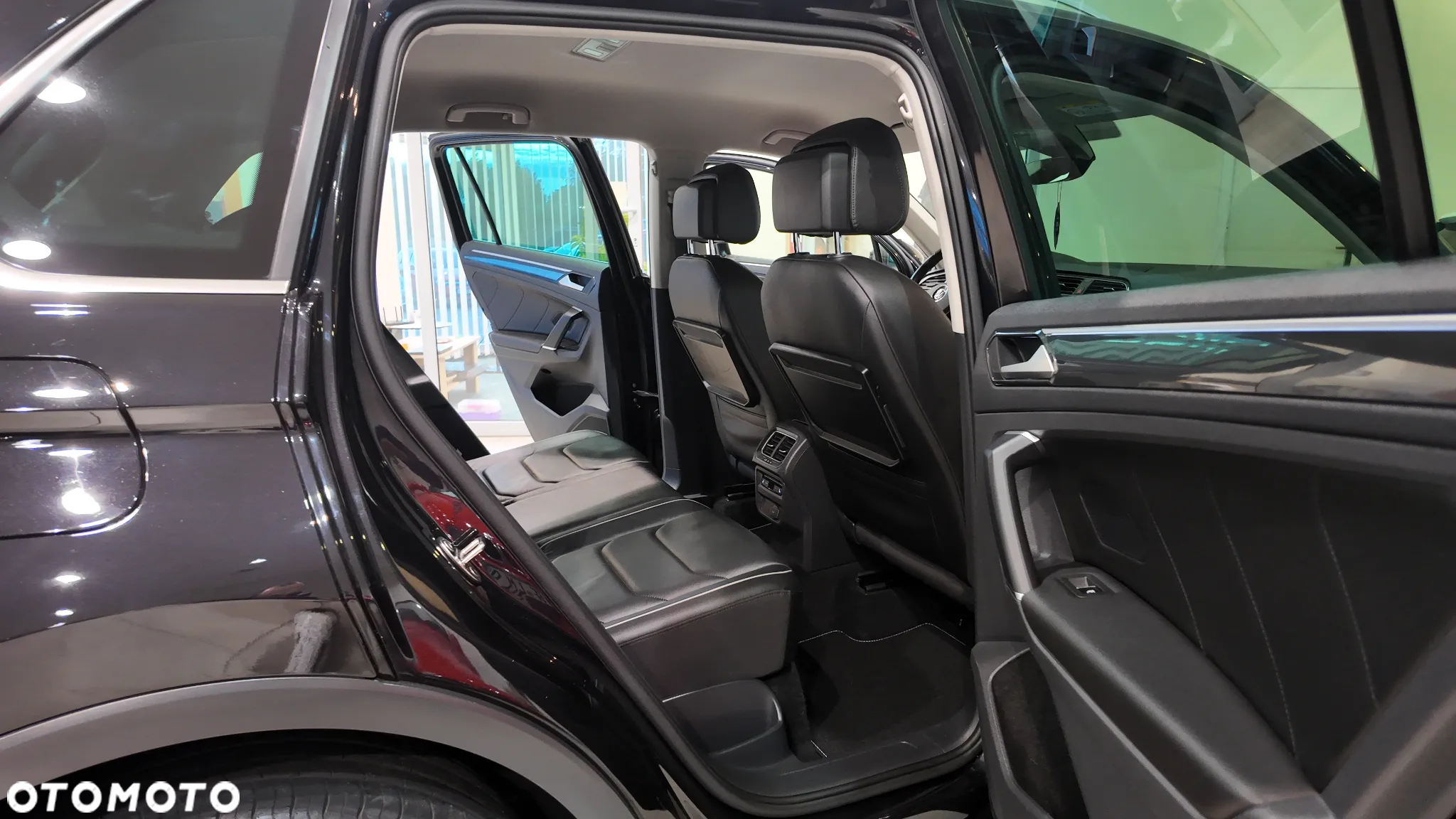 Volkswagen Tiguan 2.0 TSI 4Mot Sport&Style DSG - 31