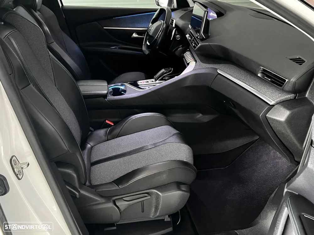 Peugeot 3008 1.2 PureTech Allure Pack EAT8 - 10