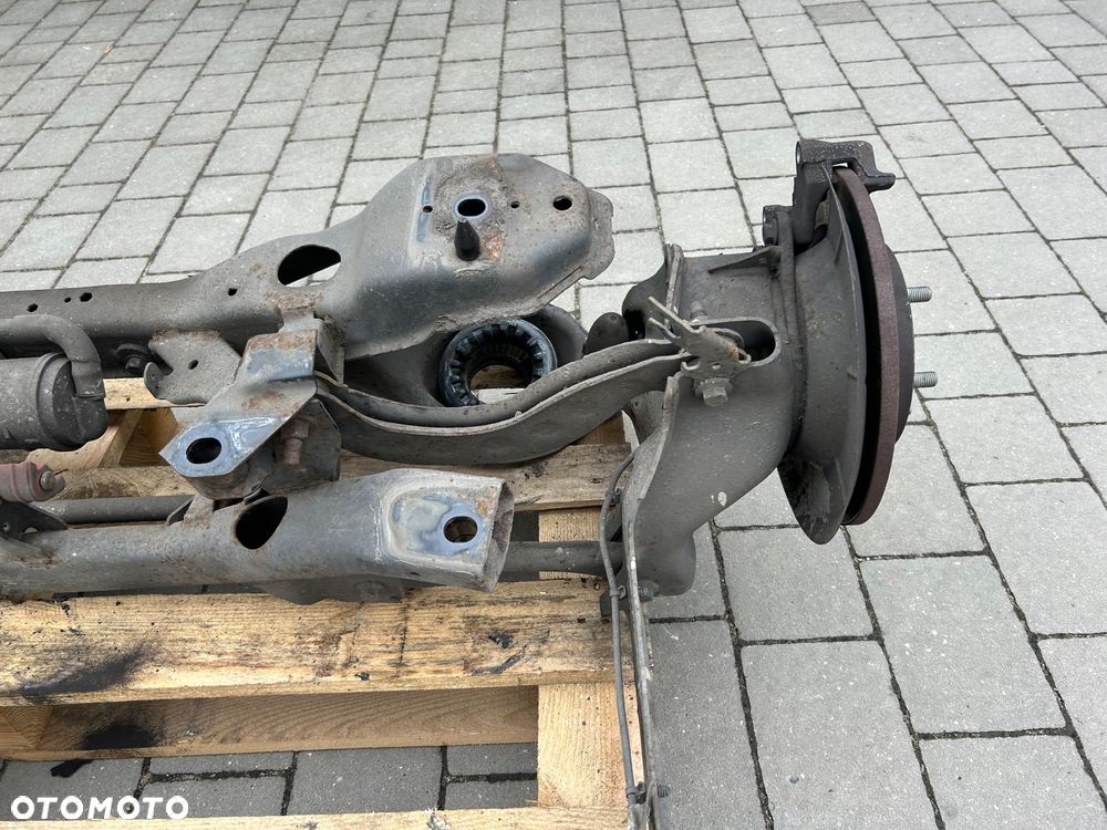 Volvo v40  II 2012- belka kompletna tył tylną tylnego zawieszenia sanki - 10