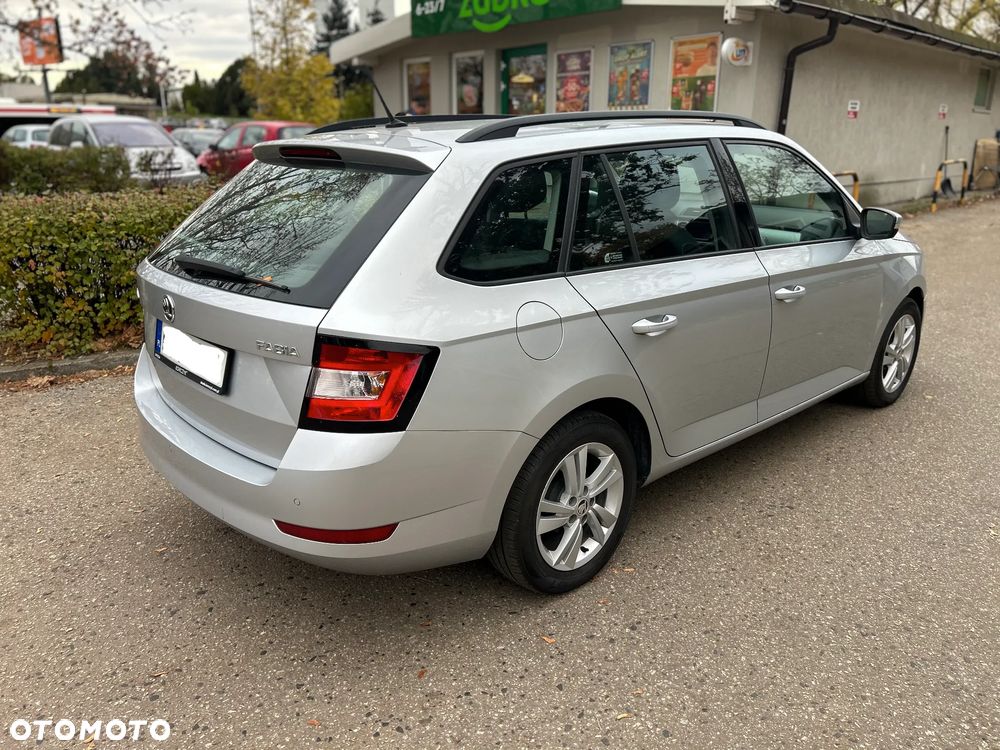 Skoda Fabia 1.0 TSI Ambition - 3