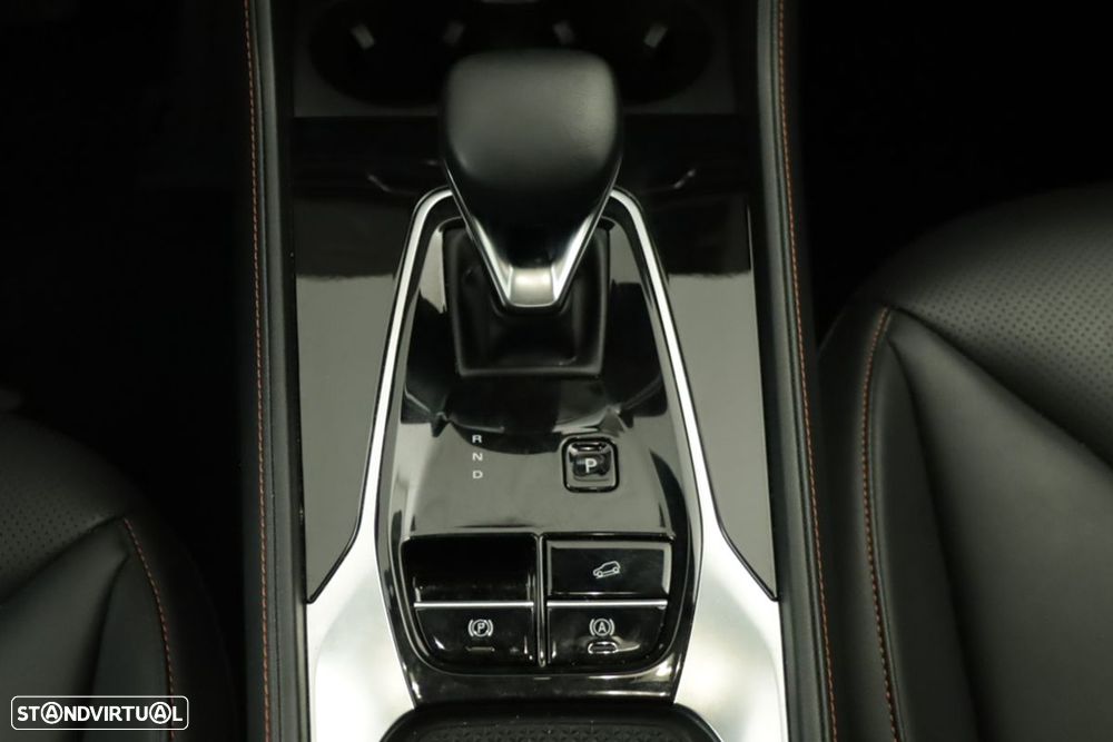 MG EHS 1.5 T-GDI Plug-in Hybrid Luxury - 14