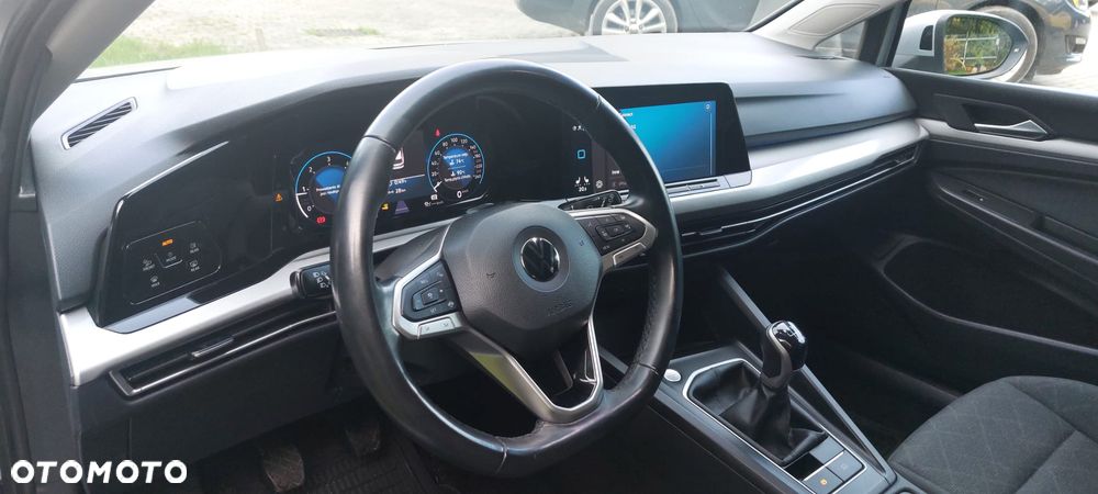 Volkswagen Golf 2.0 TDI Life - 32
