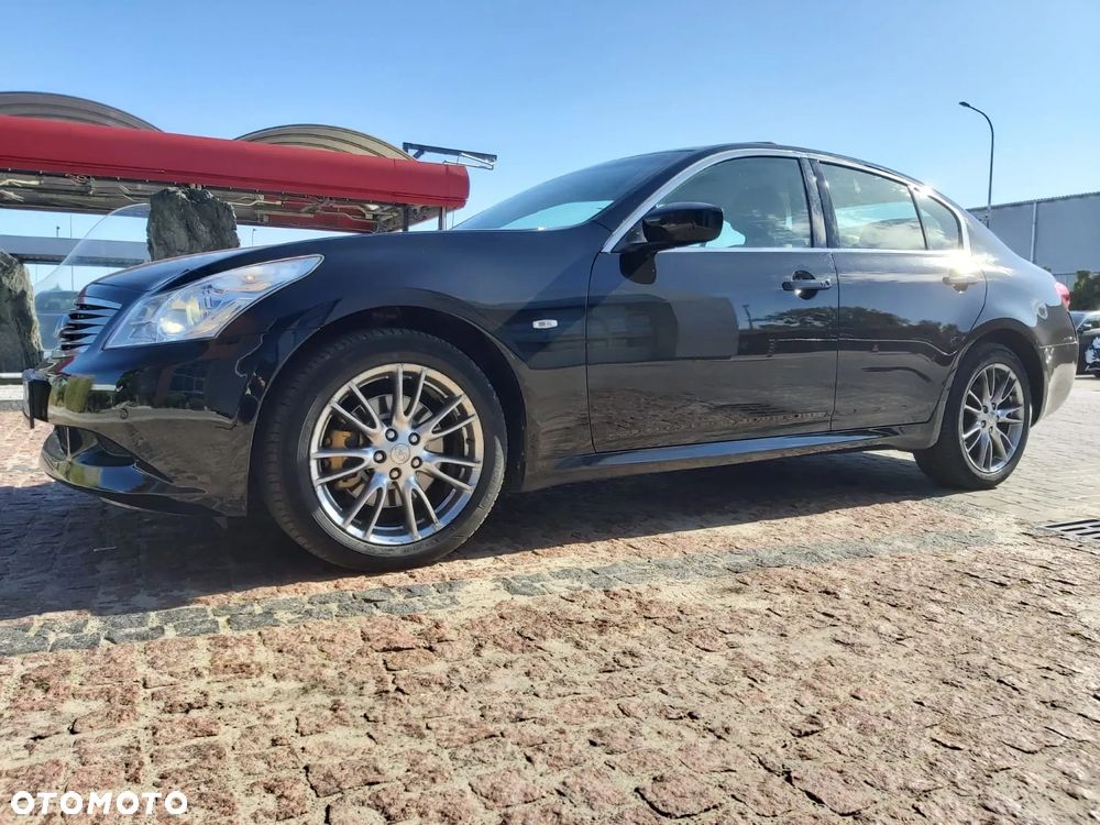 Infiniti G G37 AWD - 37