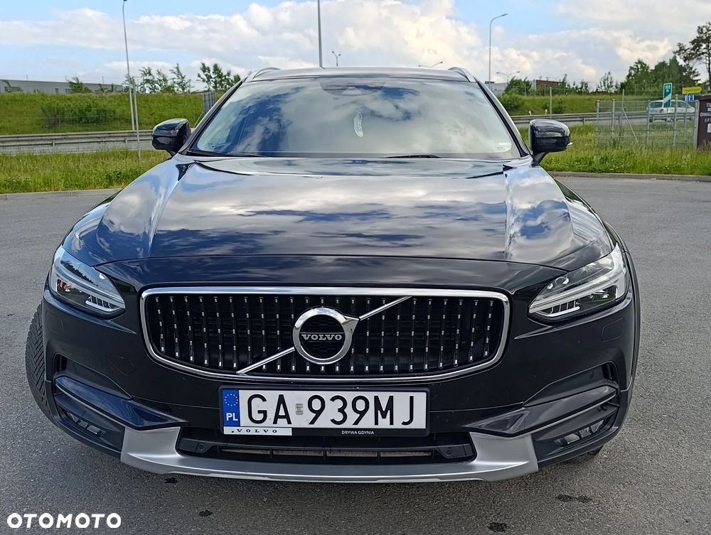 Volvo V90 Cross Country D5 AWD - 2