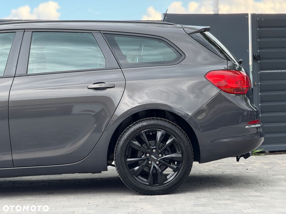 Opel Astra 1.4 Turbo - 32