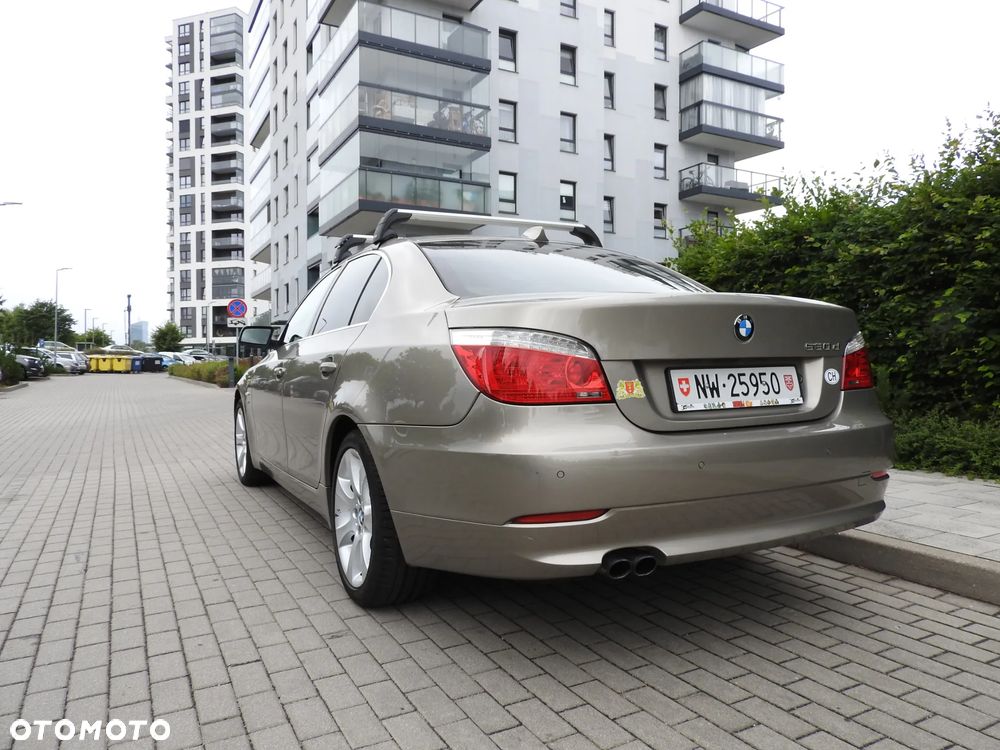 BMW Seria 5 530d xDrive - 4