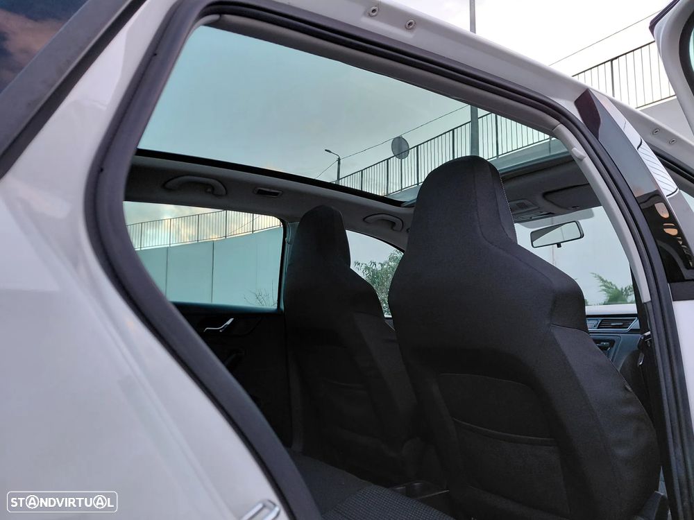 Skoda Rapid Spaceback 1.6 TDi Elegance - 15