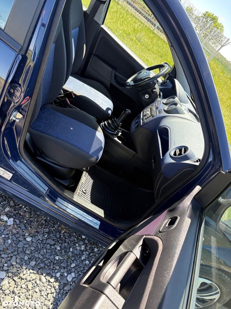 Ford Fiesta 1.3 Blues - 23