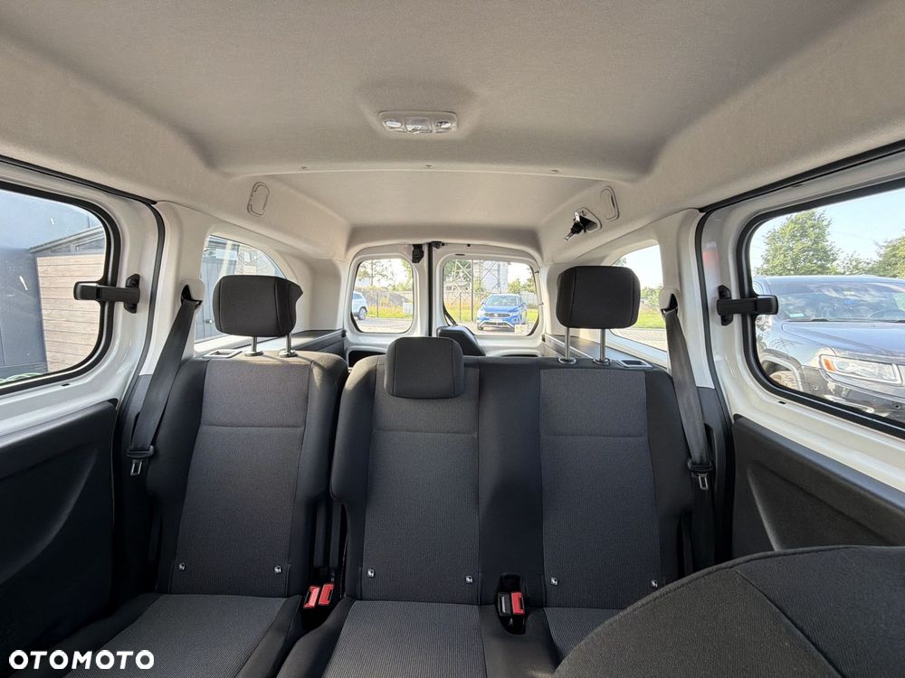 Toyota Proace City Verso Long 1.5 D-4D Combi - 26