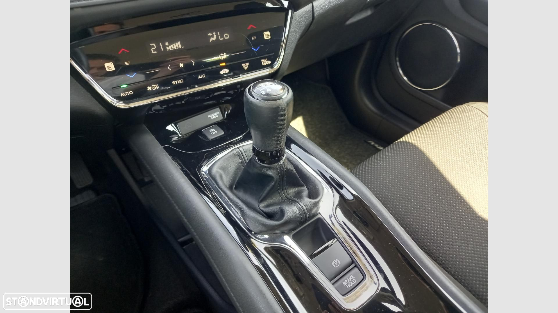 Honda HR-V 1.6 i-DTEC Elegance+Connect Navi - 26