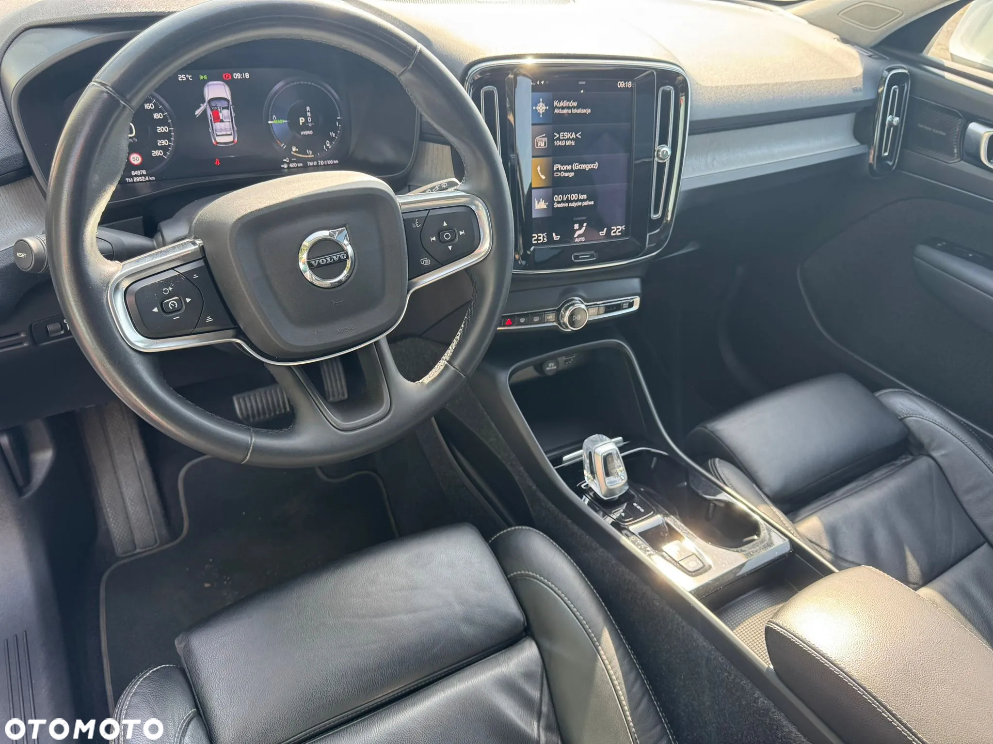 Volvo XC 40 T5 Plug-In Hybrid Momentum - 9