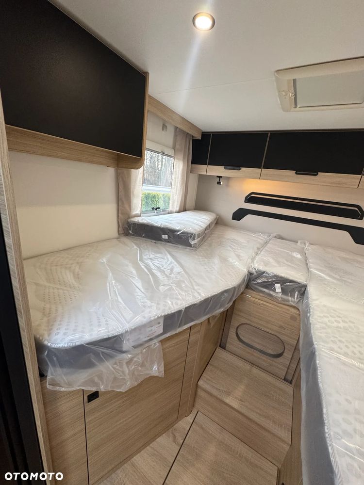 Ford Chausson 627 Titanium Line - 36