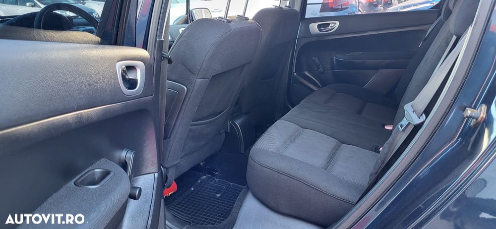 Peugeot 307 - 7