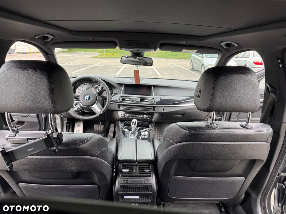 BMW Seria 5 530d xDrive Modern Line - 14