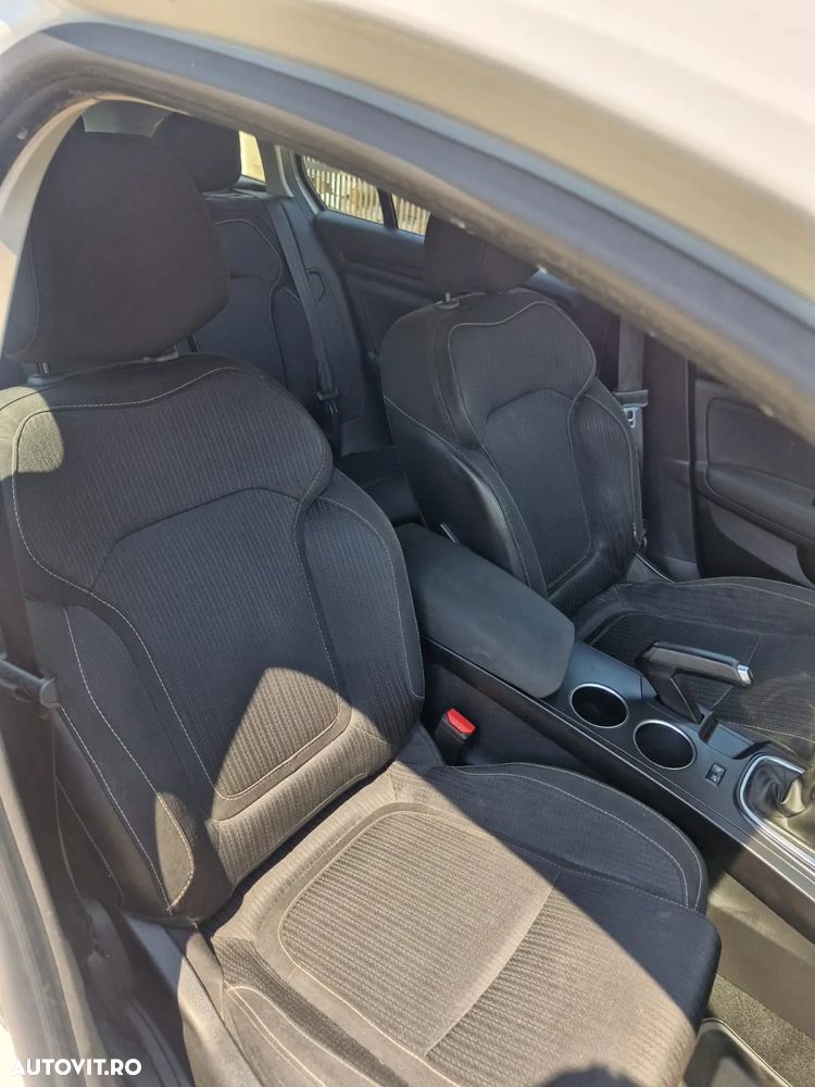Renault Megane Energy dCi Life - 10