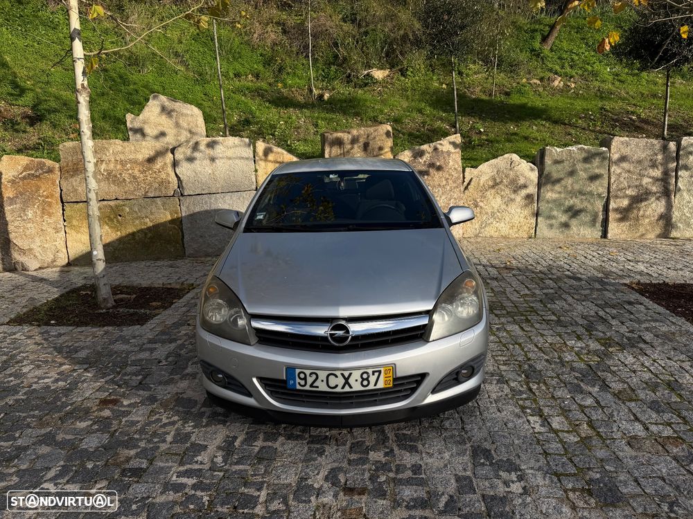 Opel Astra GTC 1.3 CDTI - 1