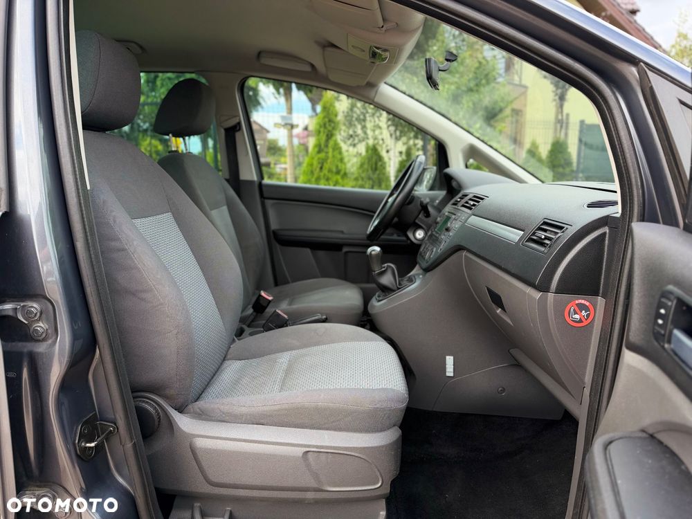 Ford Focus C-Max 2.0 TDCi DPF Ghia - 24