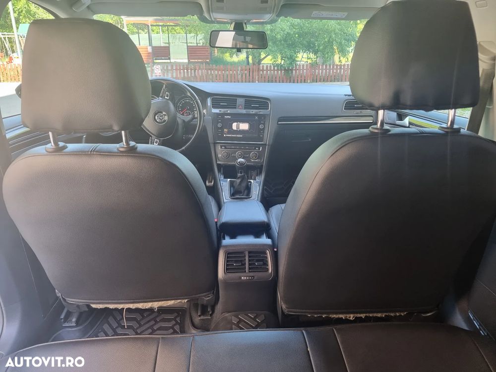 Volkswagen Golf 1.0 TSI Comfortline - 17