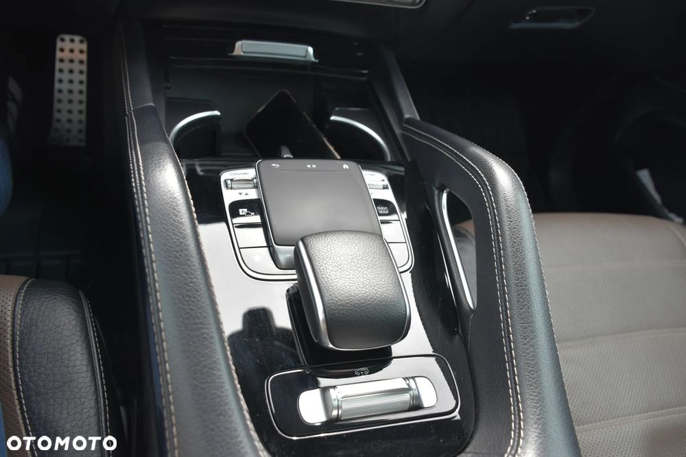 Mercedes-Benz GLE 350 d 4Matic 9G-TRONIC AMG Line - 24