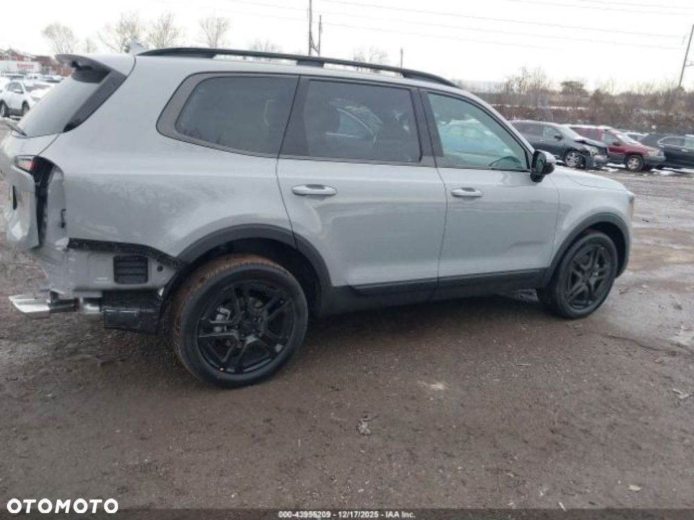 Kia Telluride - 3